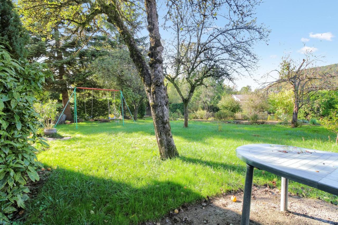 Maison Confortable Ornans + Jardin Εξωτερικό φωτογραφία